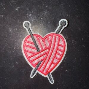 Heart Knitting Patch in pink